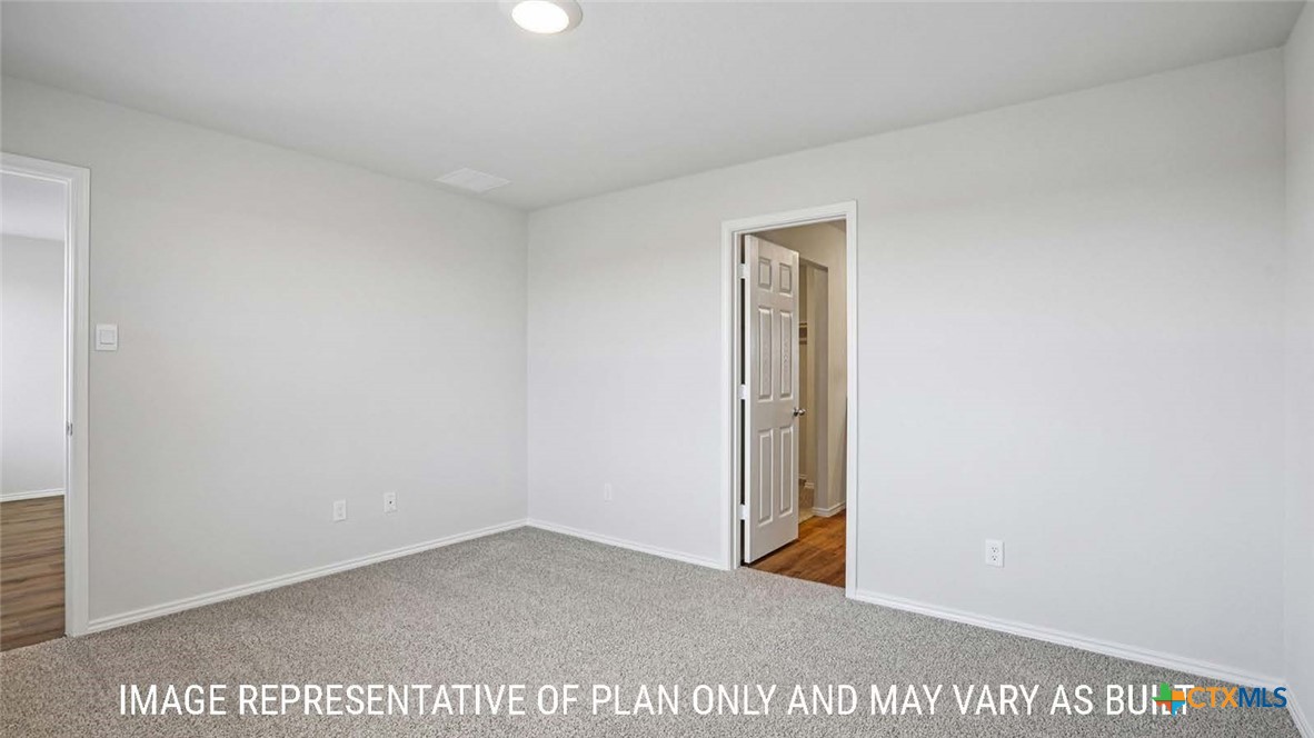 1346 Newey Circle Property Photo 14