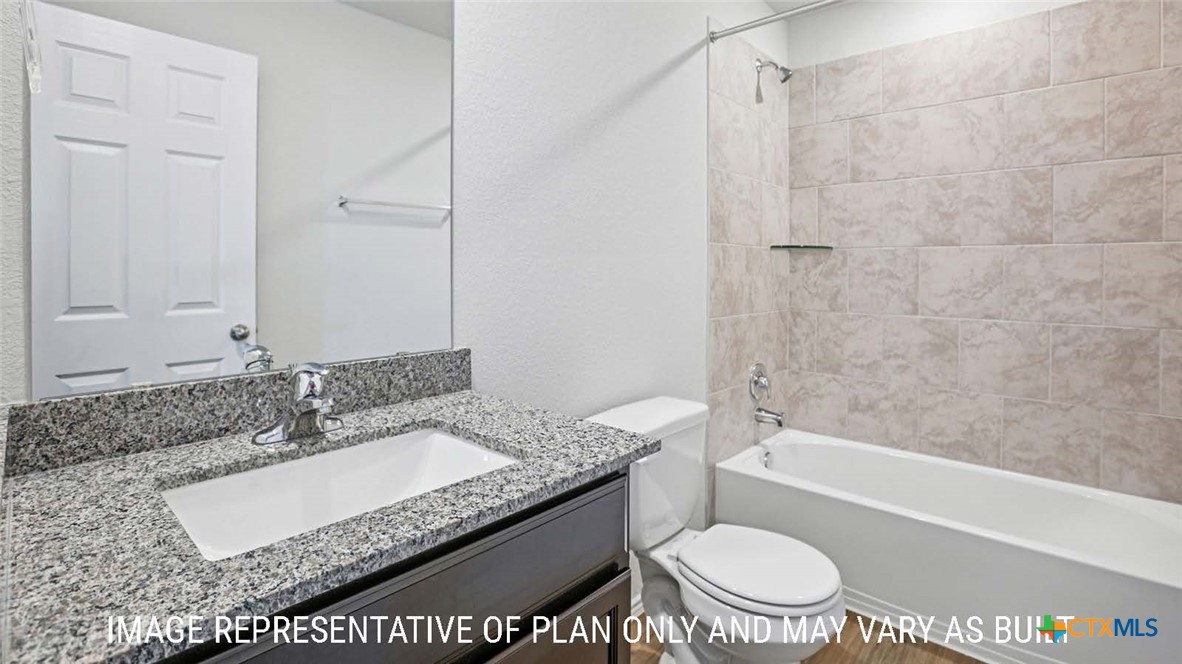 1346 Newey Circle Property Photo 25