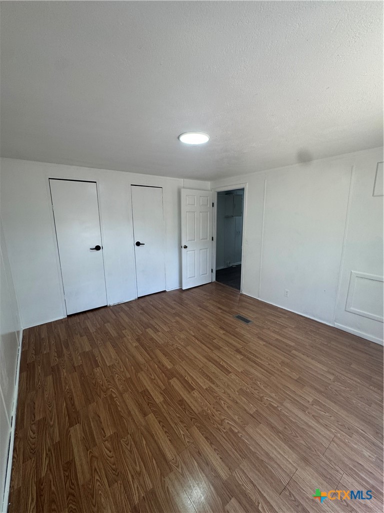 611 Flintstone Drive Property Photo 15