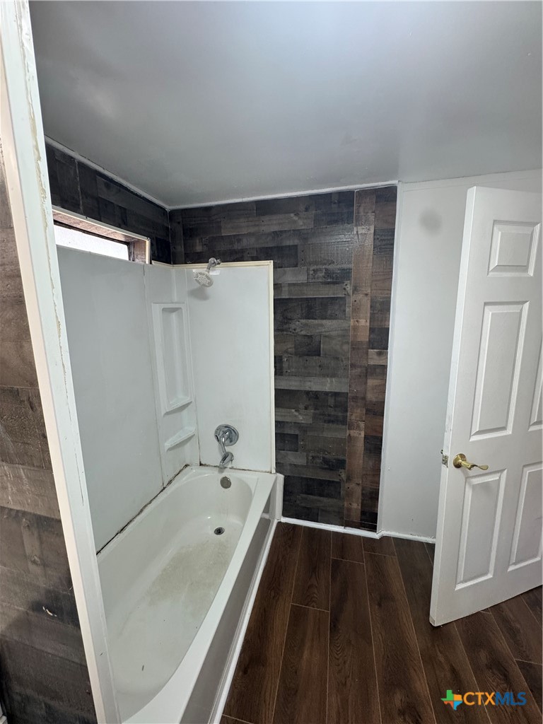 611 Flintstone Drive Property Photo 17