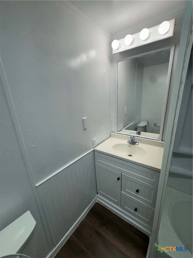 611 Flintstone Drive Property Photo 18
