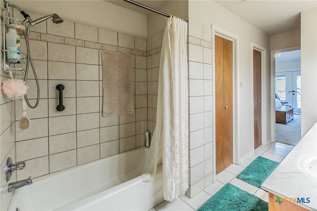 1505 N Beal Street Property Photo 13