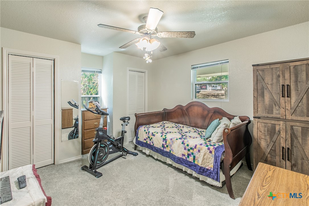 1505 N Beal Street Property Photo 14