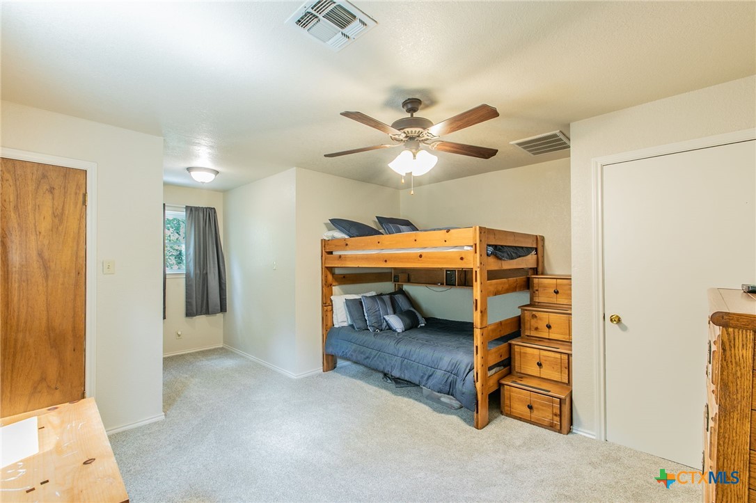 1505 N Beal Street Property Photo 19