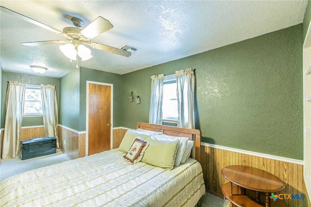 1505 N Beal Street Property Photo 21
