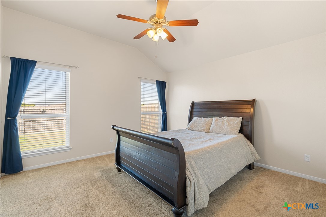 428 Parkfield Lane Property Photo 18