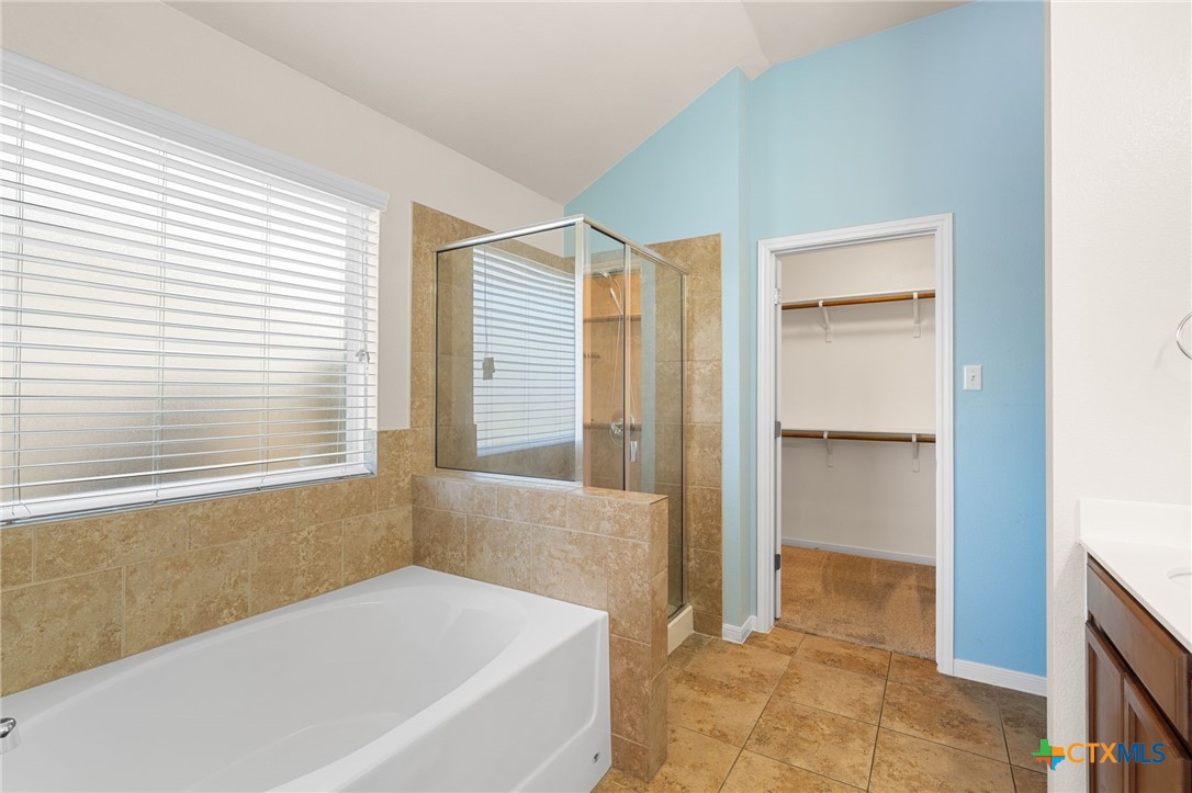 428 Parkfield Lane Property Photo 22