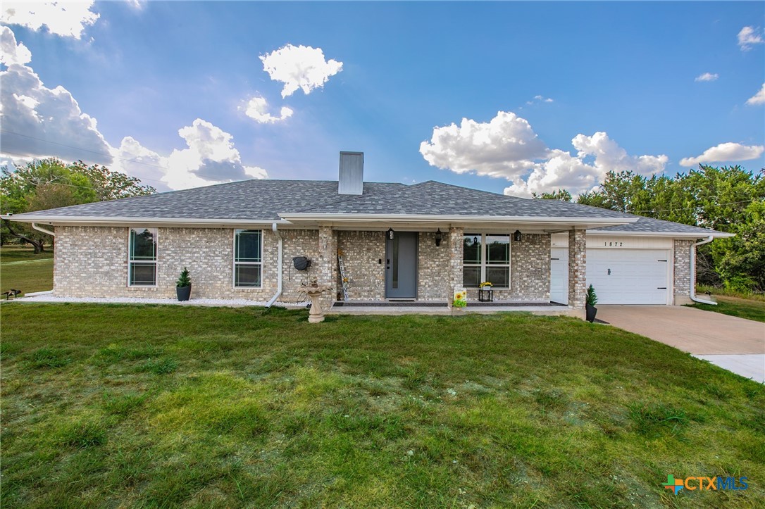 1872 Fm 1670 Property Photo 1