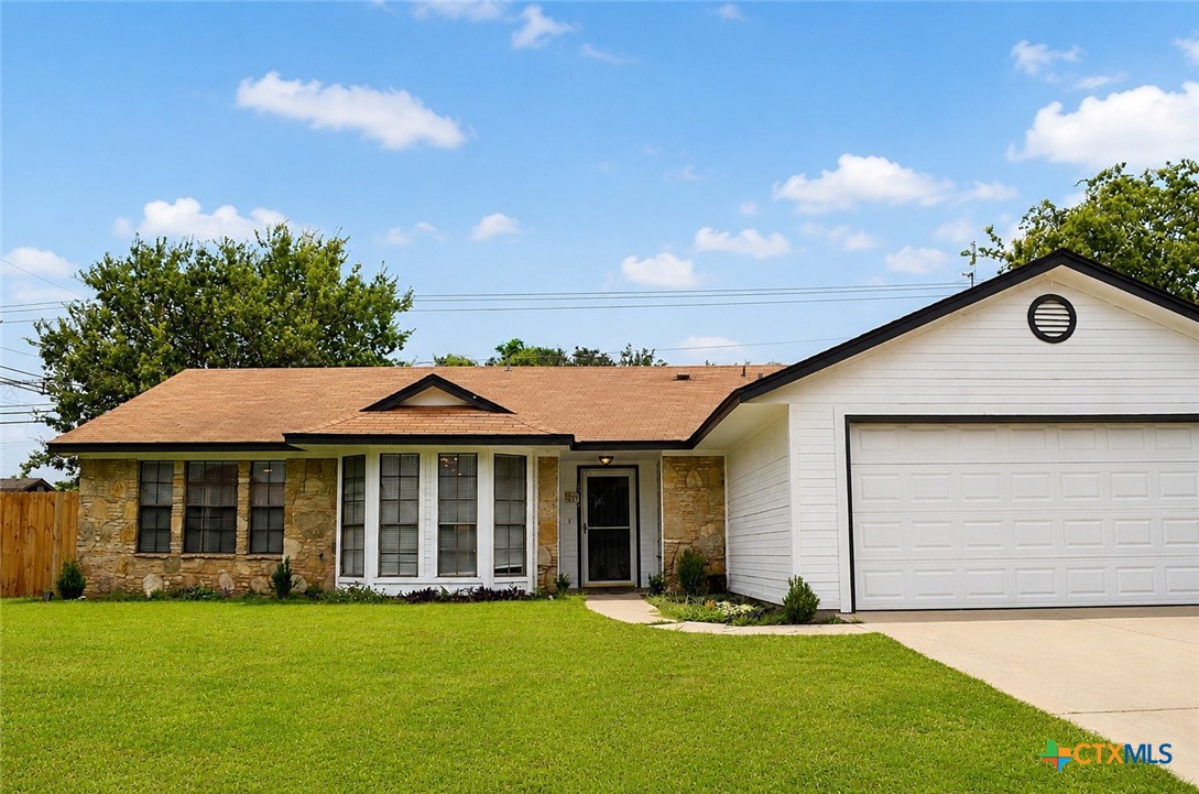 4312 Creekside Drive Property Photo 1
