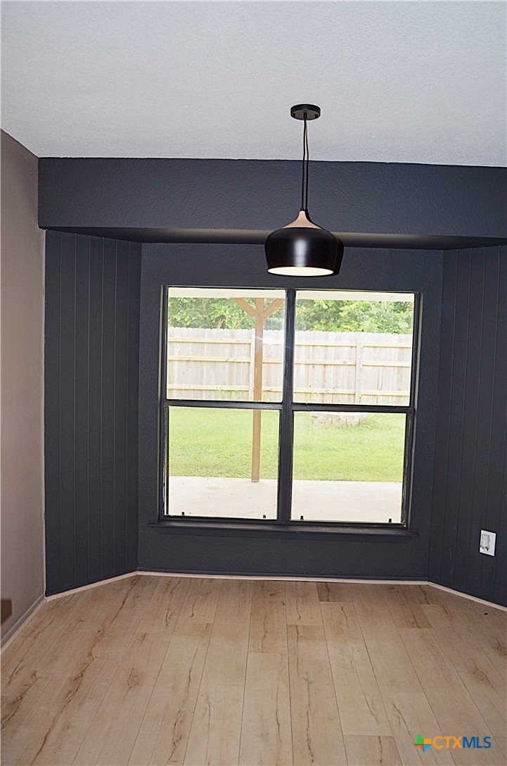 4312 Creekside Drive Property Photo 10