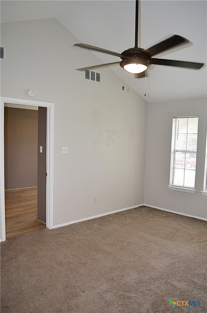 4312 Creekside Drive Property Photo 18