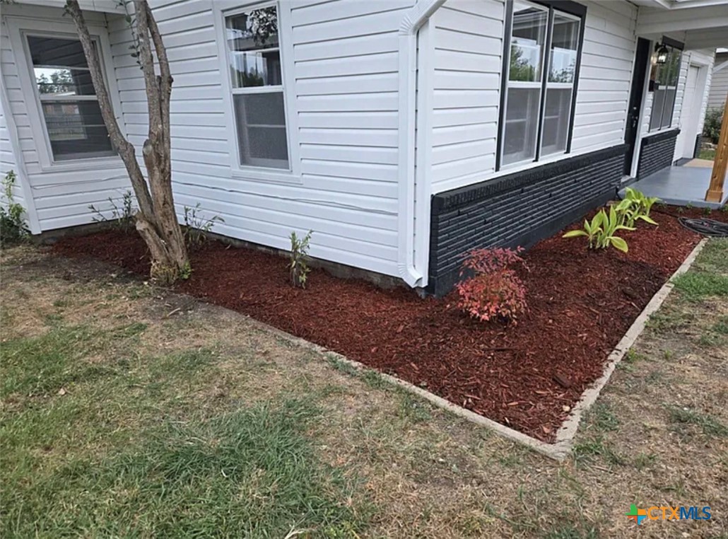 1810 S 49th Street Property Photo 2