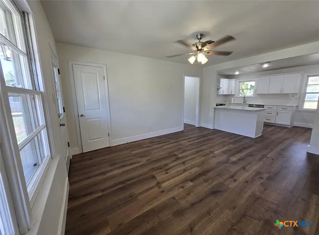 1810 S 49th Street Property Photo 3