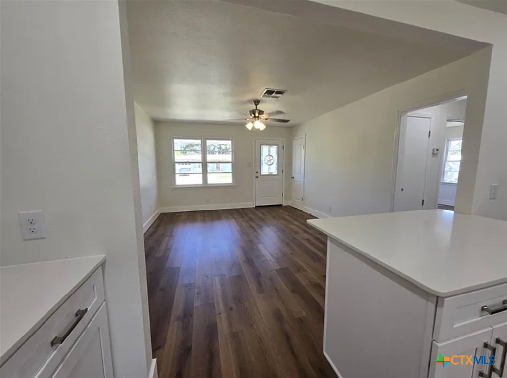 1810 S 49th Street Property Photo 4