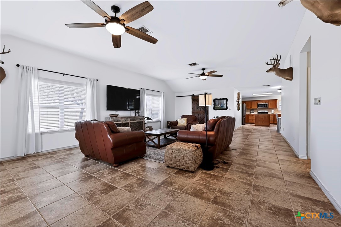 4800 Petter Rainosek Loop Property Photo 3