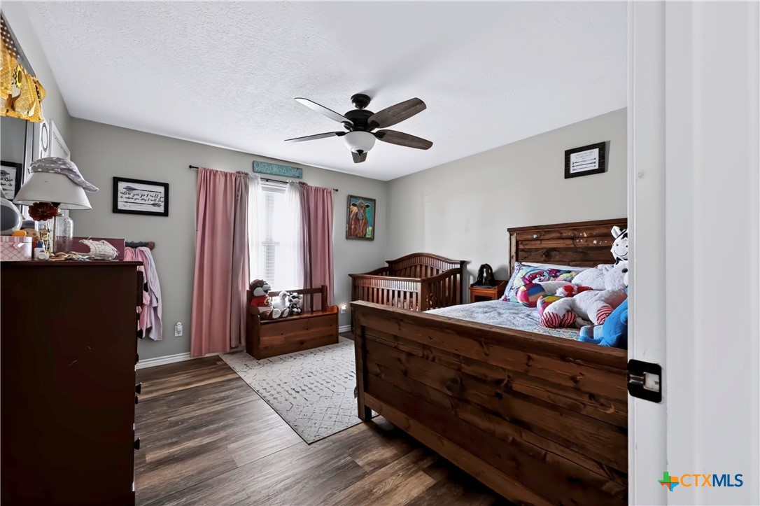 4800 Petter Rainosek Loop Property Photo 17