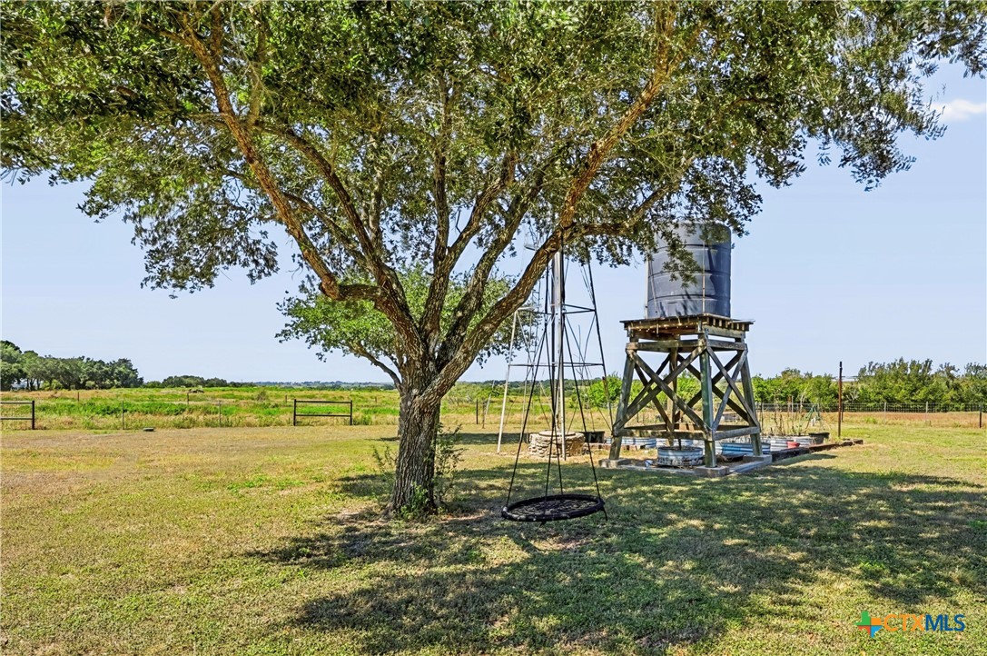 4800 Petter Rainosek Loop Property Photo 21