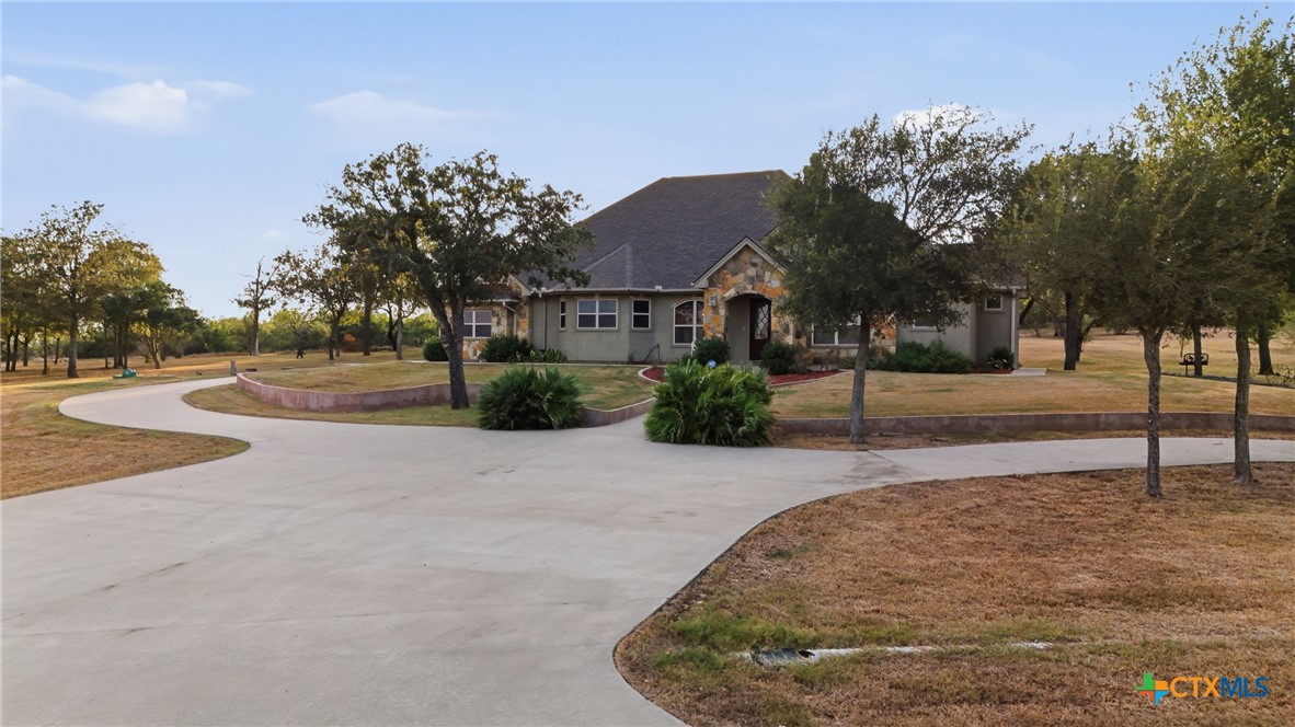 432 Creekwood Drive Property Photo 6