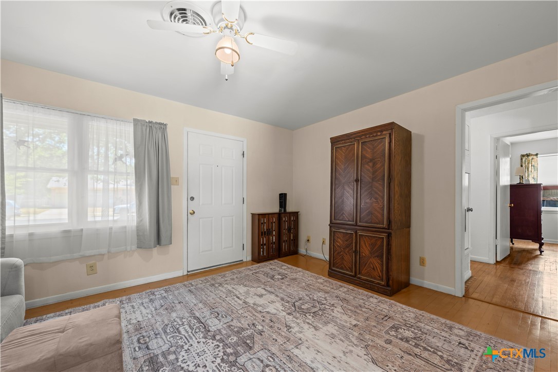1009 Cedar Drive Property Photo 7