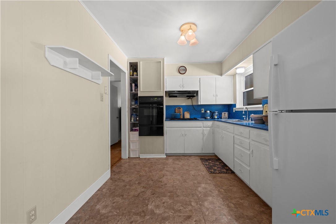 1009 Cedar Drive Property Photo 10