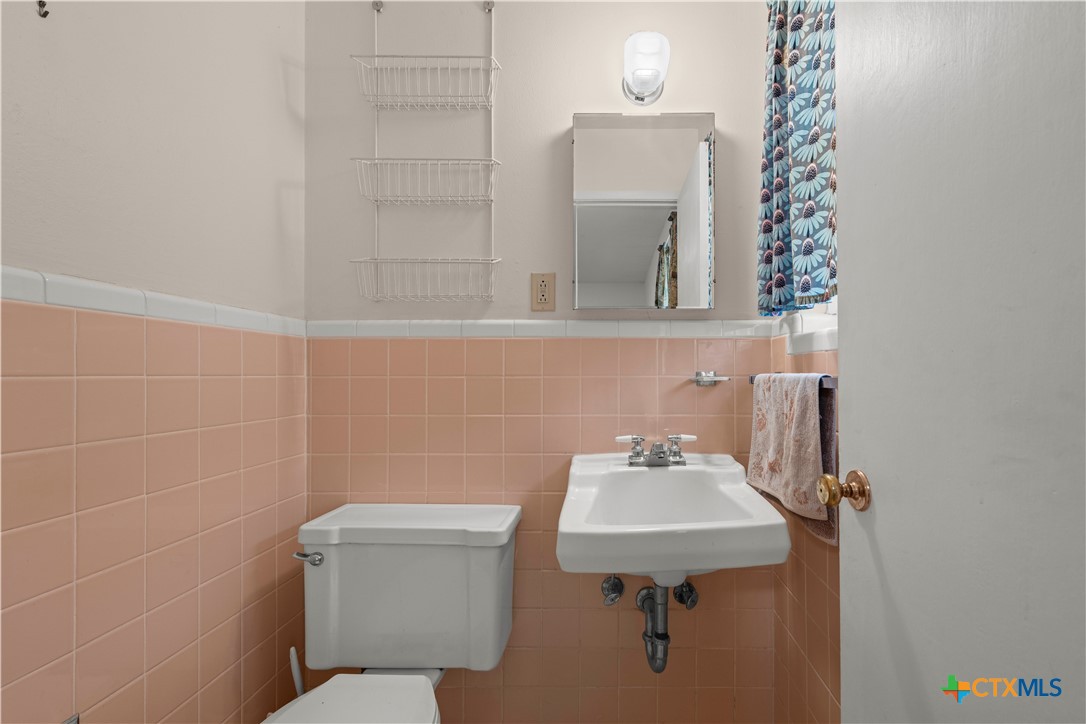1009 Cedar Drive Property Photo 16