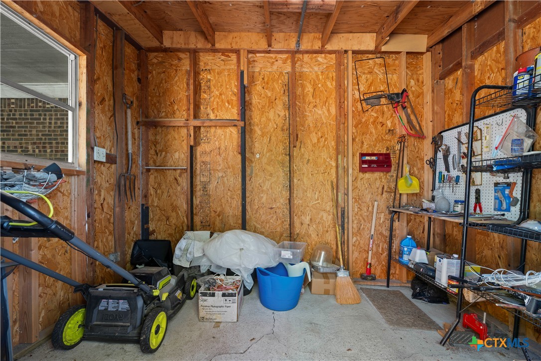 1009 Cedar Drive Property Photo 28