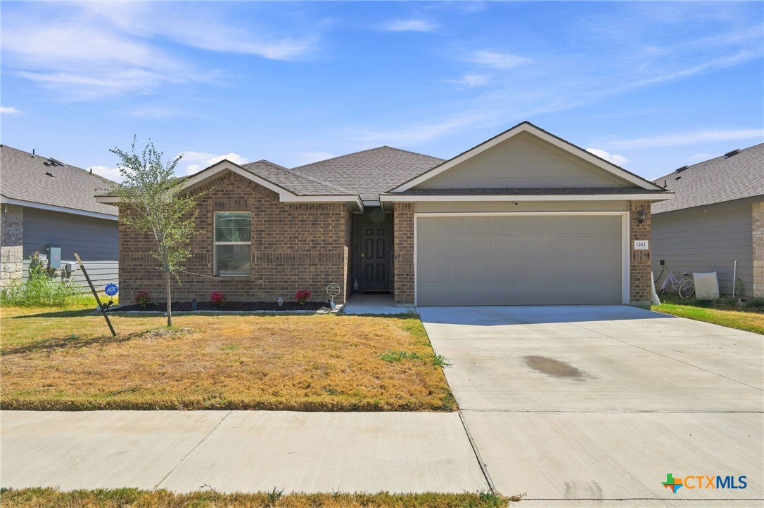 1261 Lindsey Drive Property Photo 1