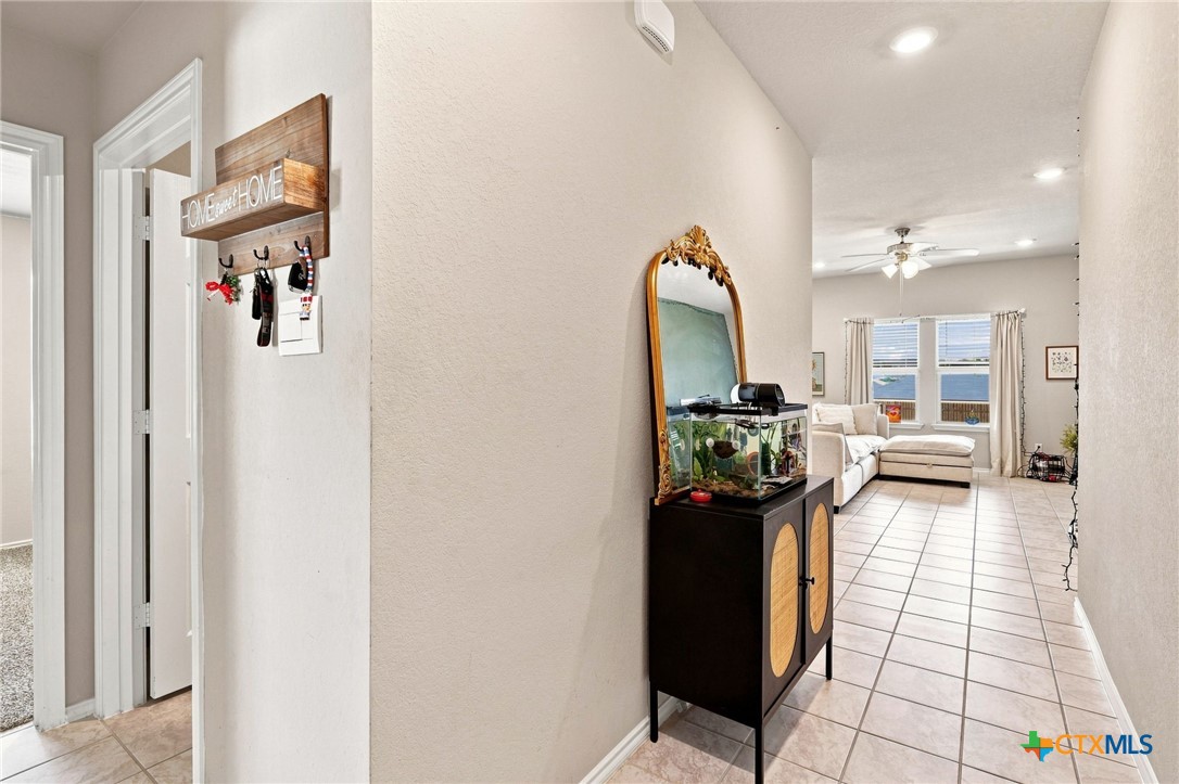1261 Lindsey Drive Property Photo 5