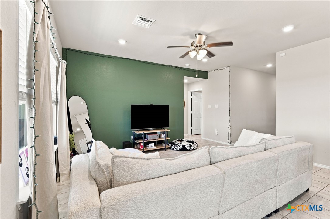 1261 Lindsey Drive Property Photo 12