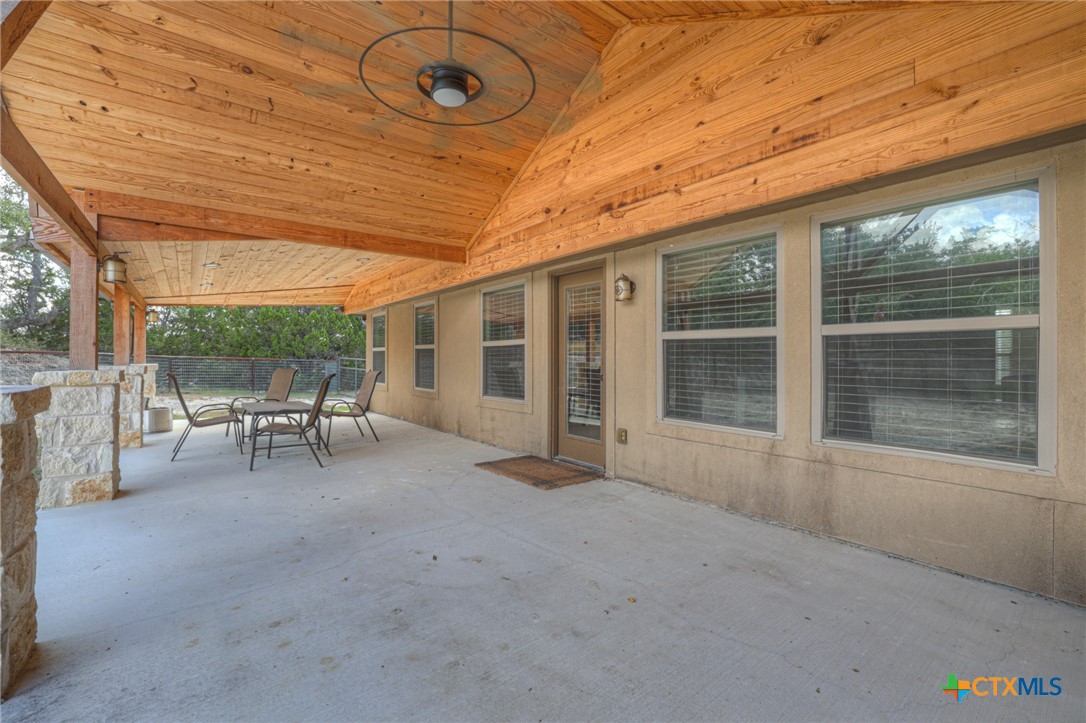 1184 Summit Bluff Property Photo 26