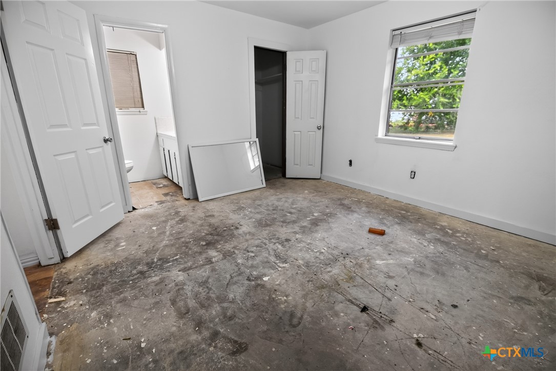 1006 S 2nd Street Property Photo 15