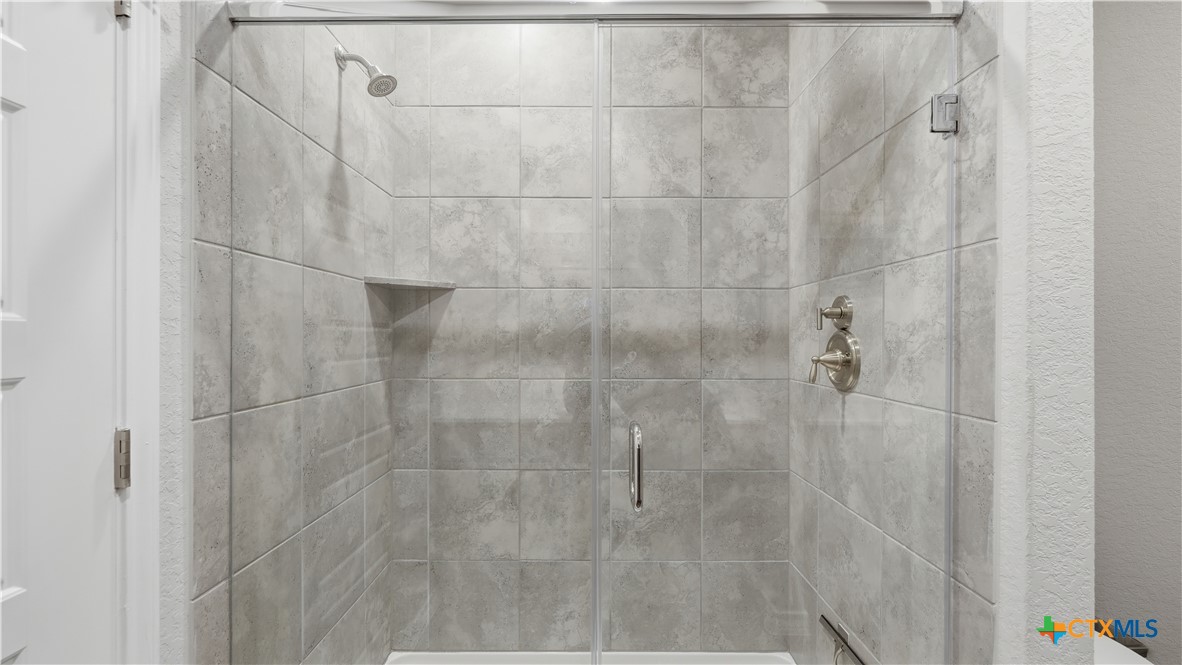 266 Rolling Hills Property Photo 23
