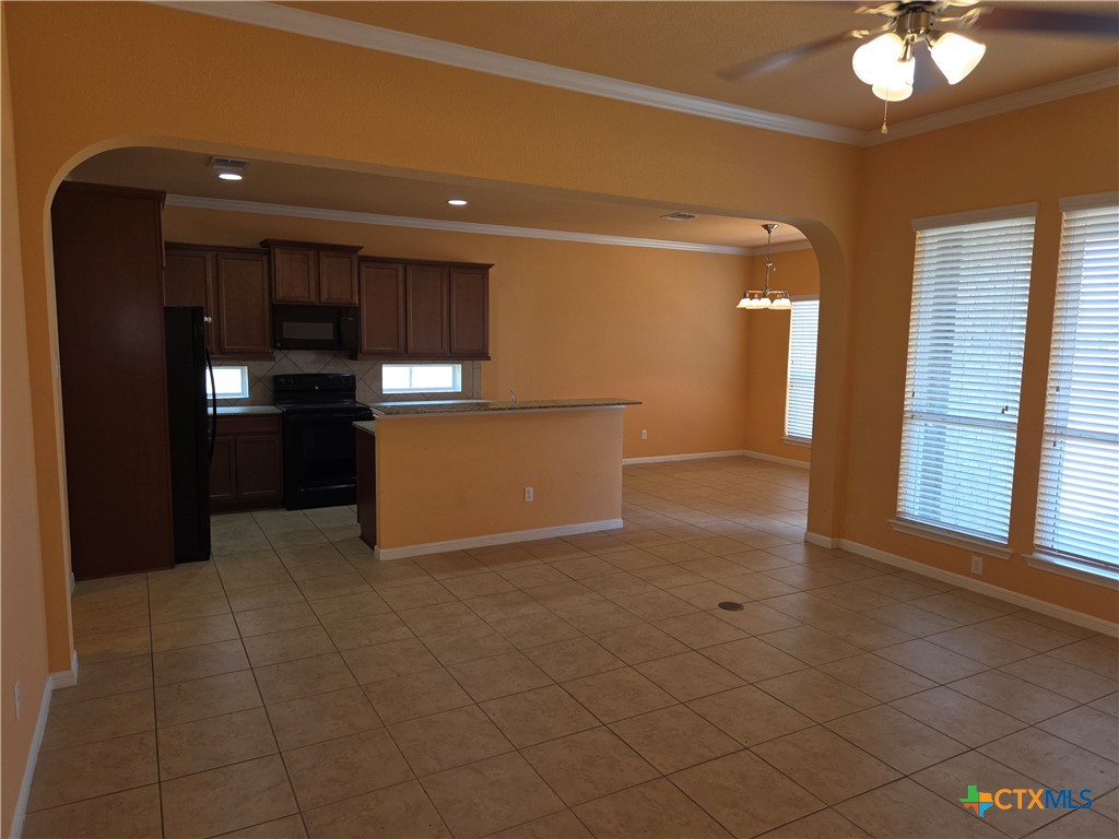 512 Wyndham Hill Parkway Property Photo 7