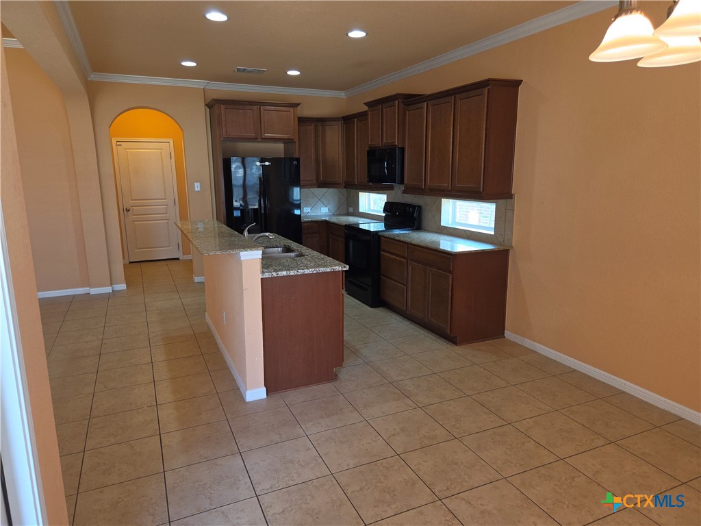512 Wyndham Hill Parkway Property Photo 10