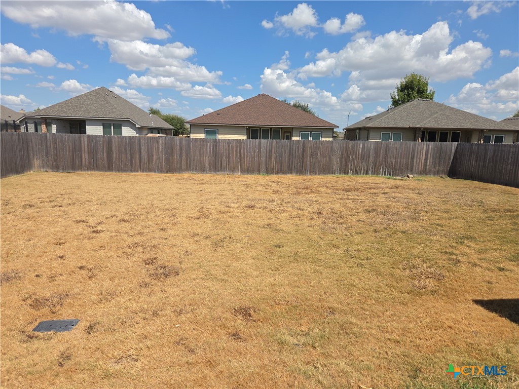 512 Wyndham Hill Parkway Property Photo 17