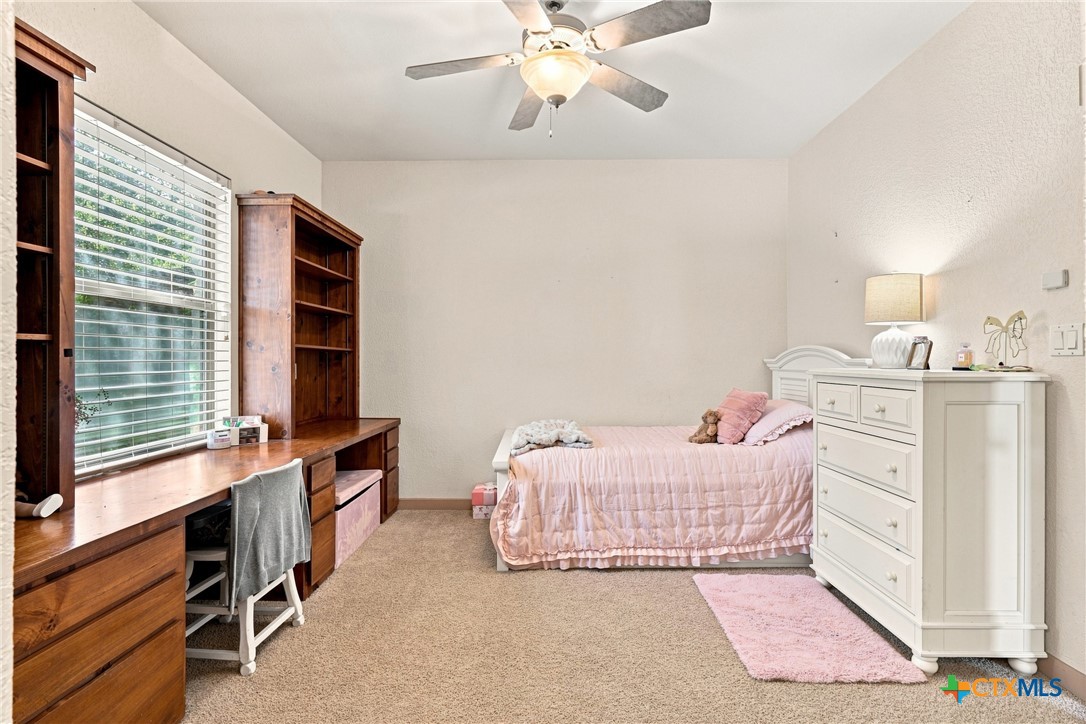 2 Trophy Lane Property Photo 18
