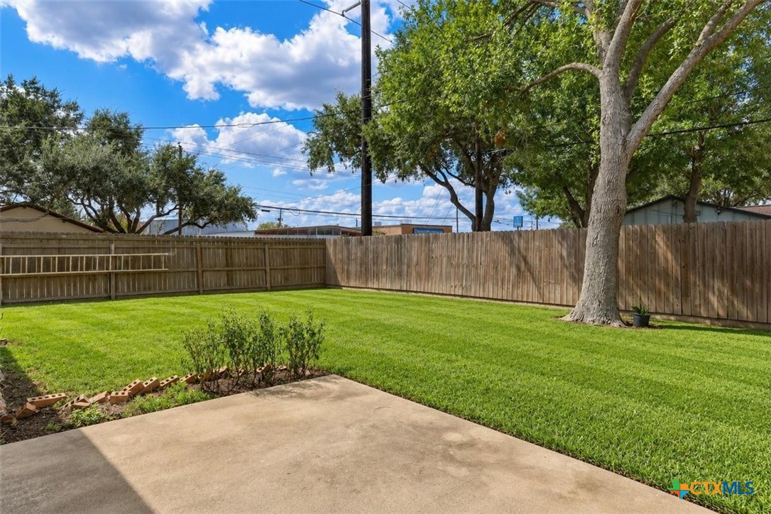 4601 Dahlia Lane Property Photo 21