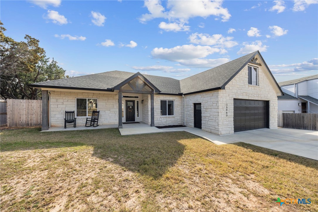 15963 Charlya Drive Property Photo 2