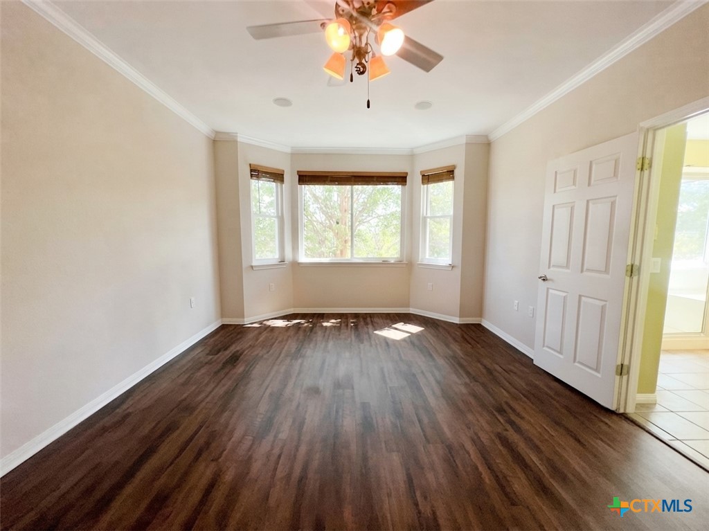 425 Crestwood Drive Property Photo 17