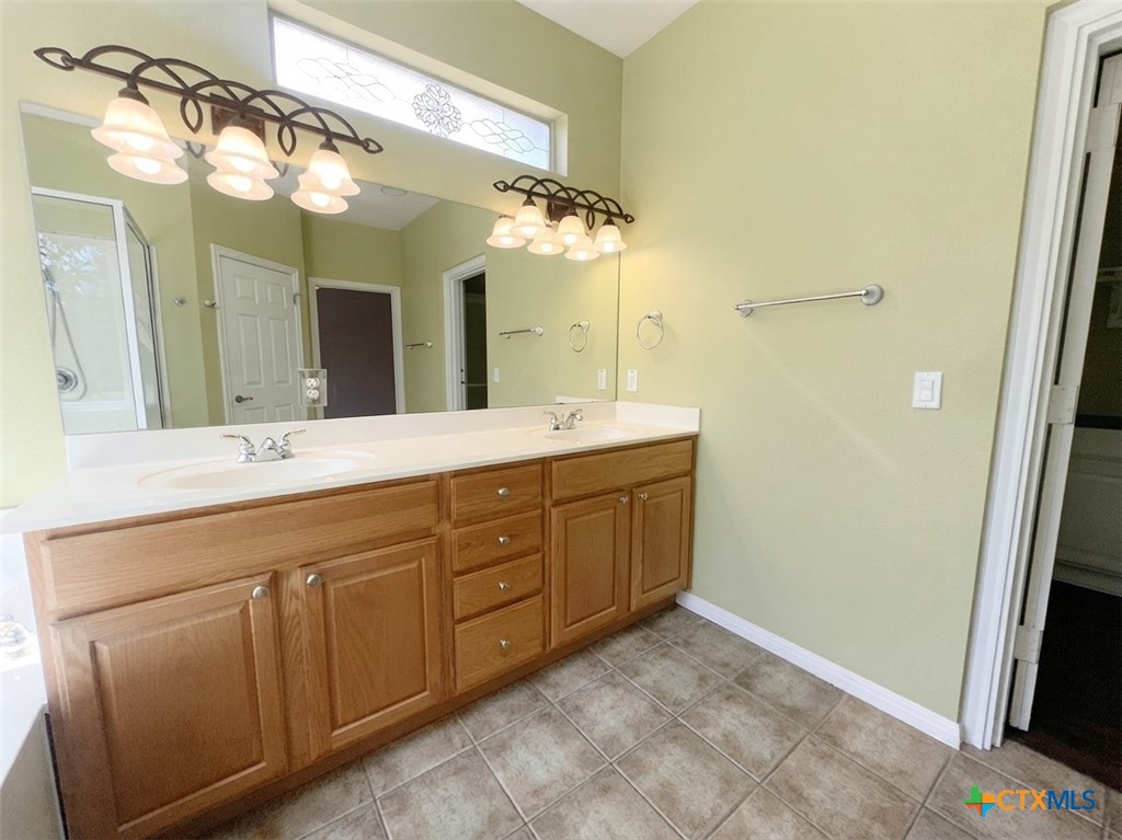 425 Crestwood Drive Property Photo 20