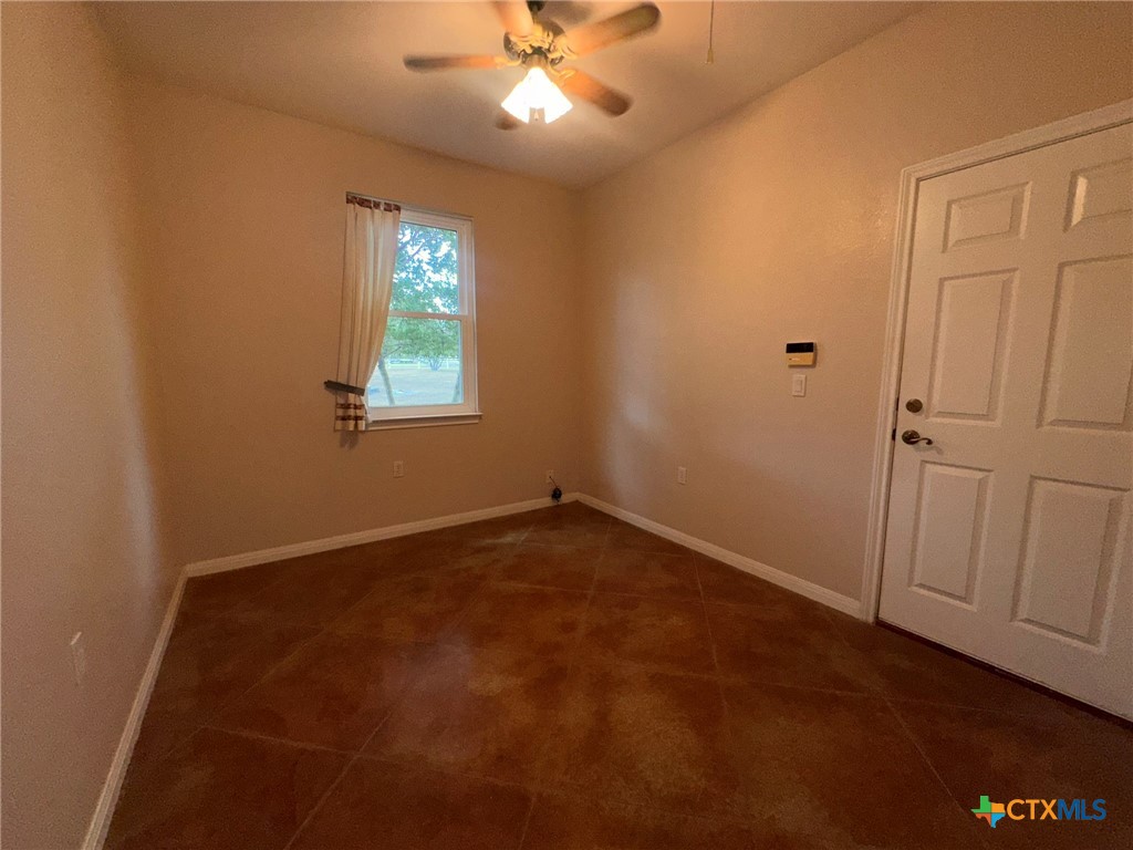 425 Crestwood Drive Property Photo 26