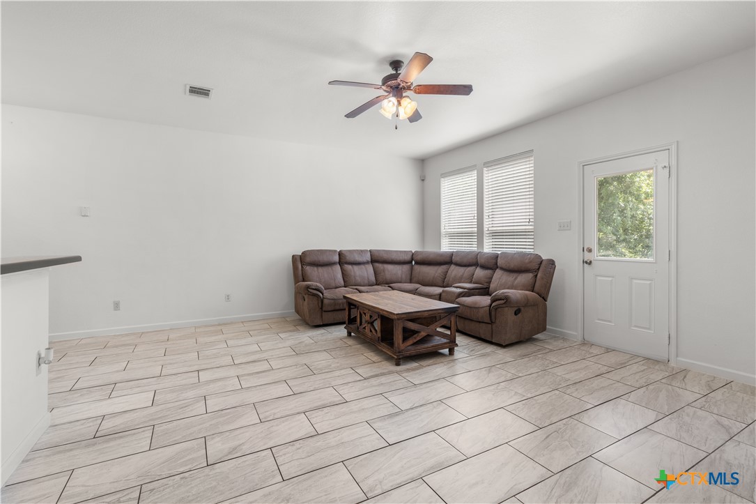 517 Pumpkin Drive Property Photo 14
