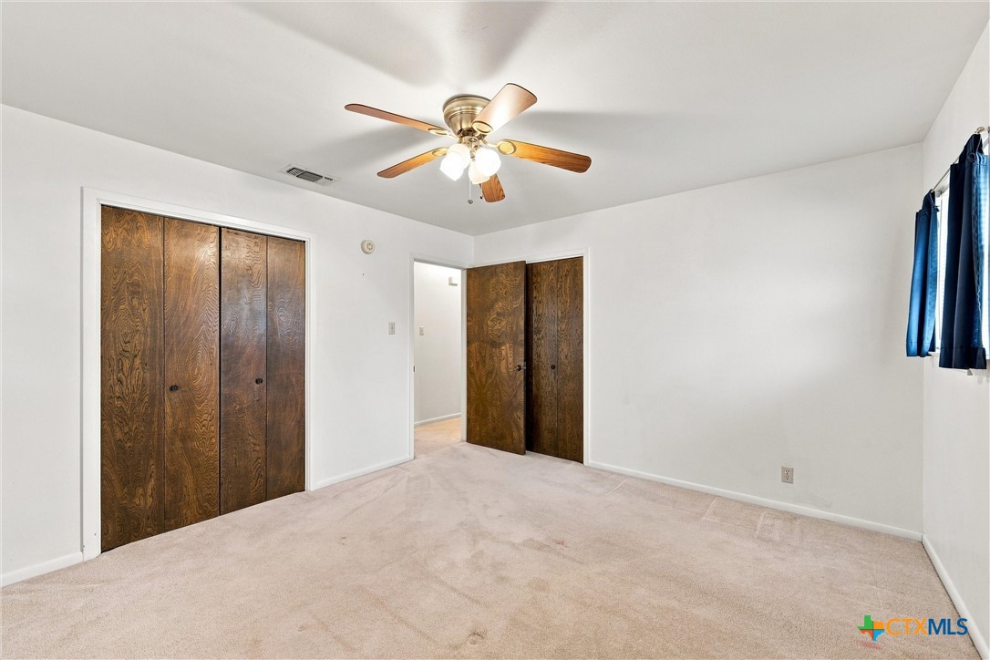 484 Thompson Road Property Photo 26