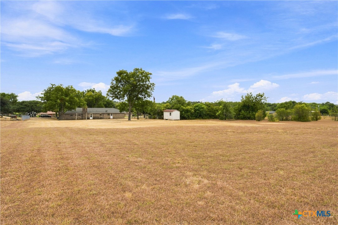 484 Thompson Road Property Photo 27