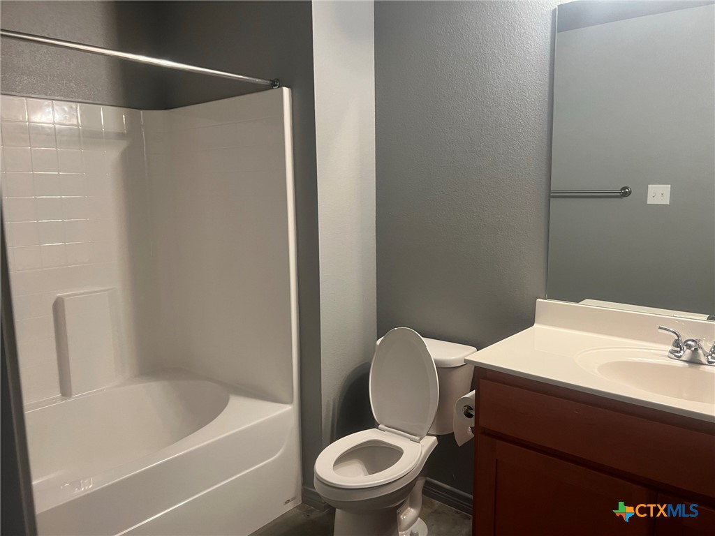 2814 Leroy Circle B Property Photo 8