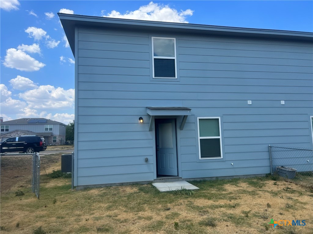 2814 Leroy Circle B Property Photo 16