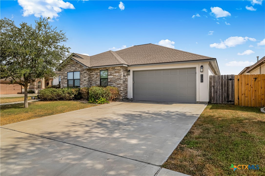 106 Montalcino Court Property Photo 4