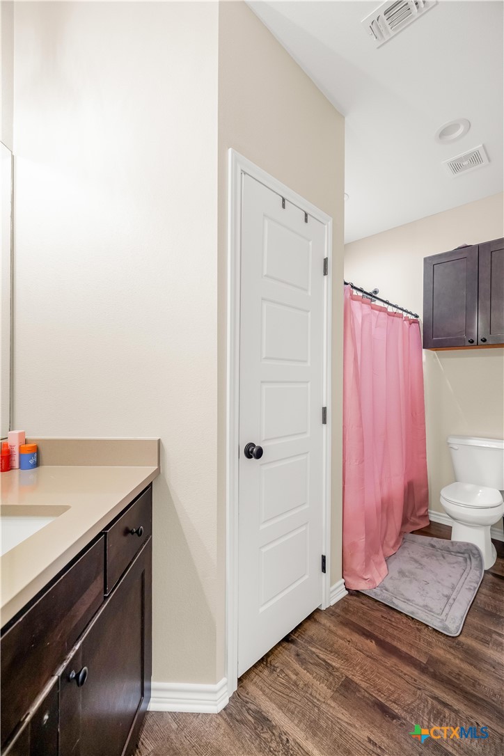 106 Montalcino Court Property Photo 32