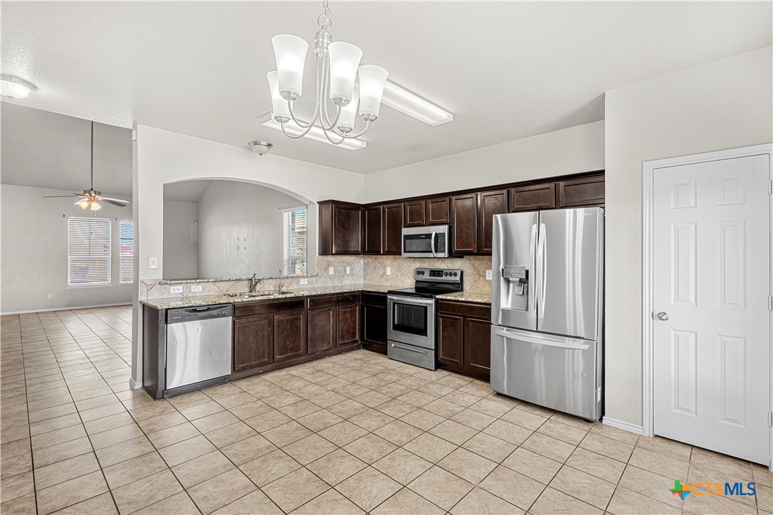 1602 Gigante Drive Property Photo 8