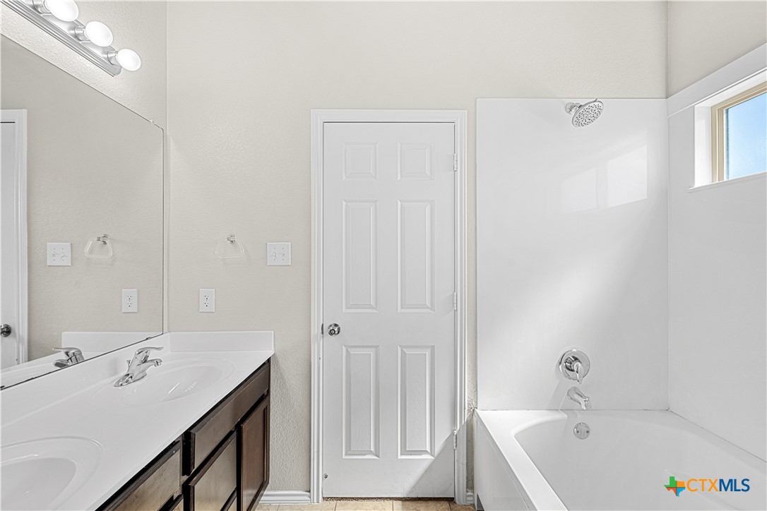 1602 Gigante Drive Property Photo 19